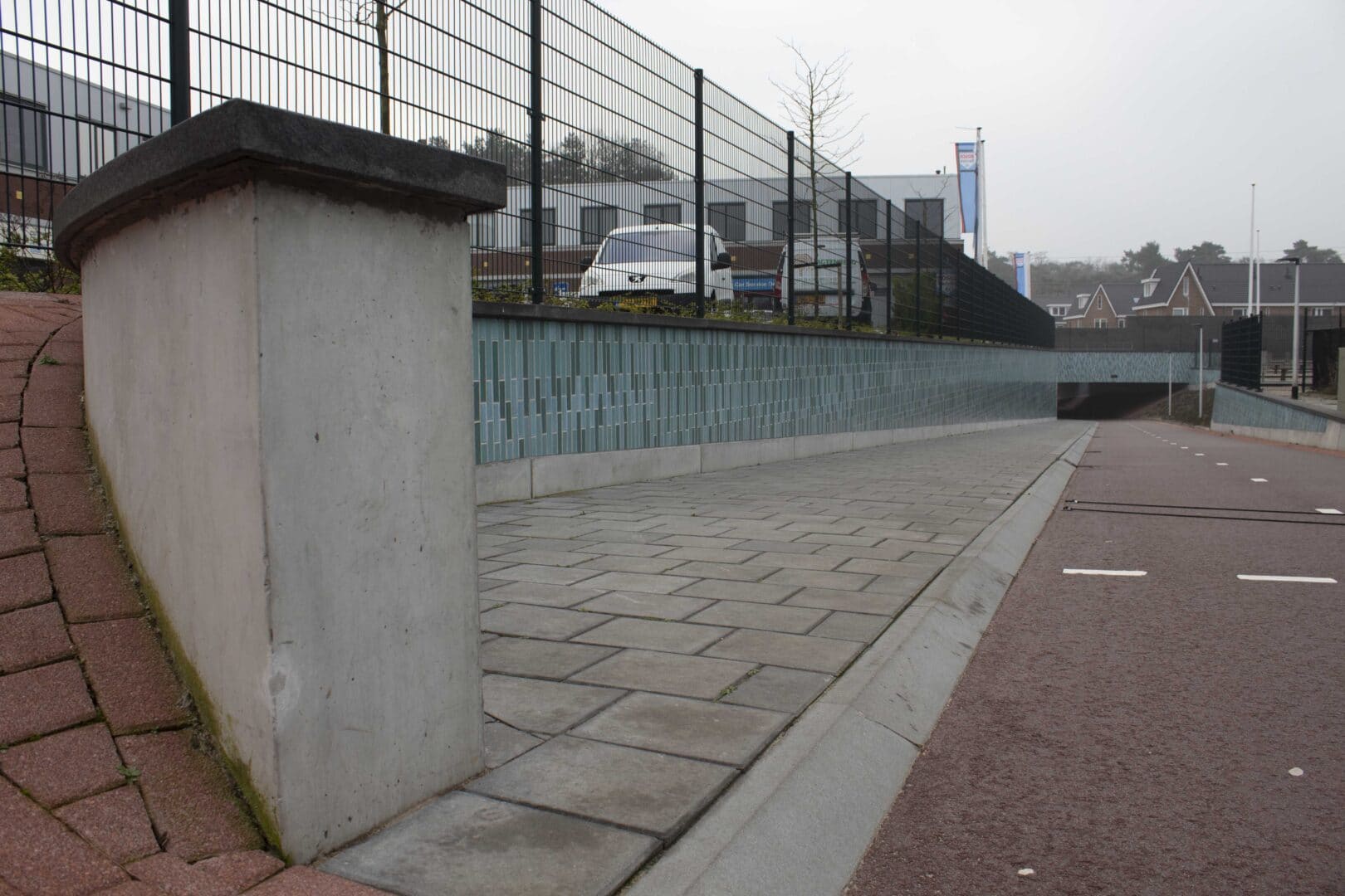 Bosch Beton - Veiliger en sneller onder het spoor door in Den Dolder