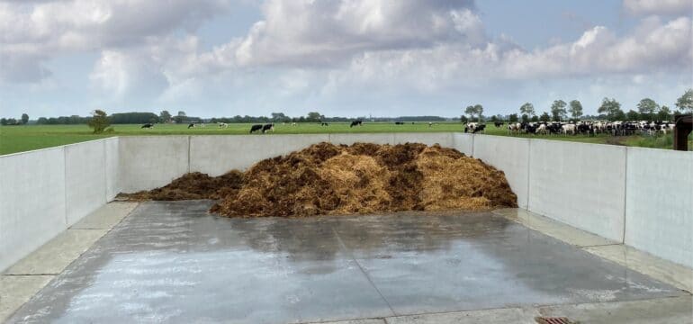 Sleufsilo gebruikt voor mestopslag