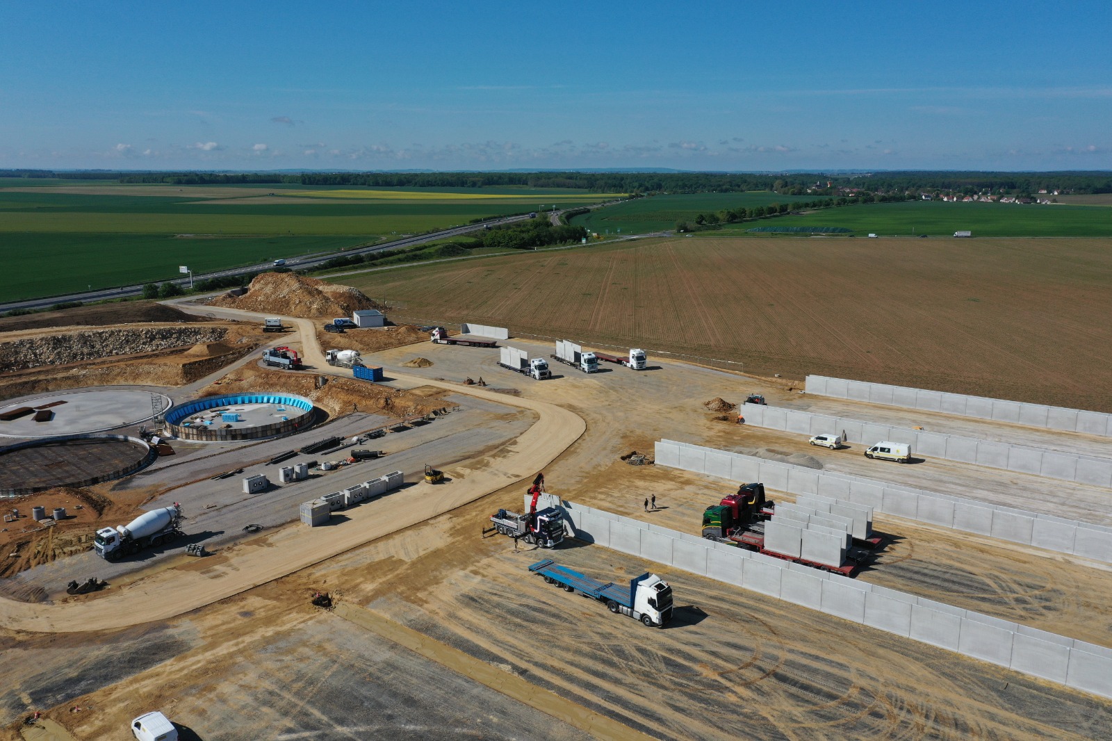 Bosch Beton - Keerwanden voor biogasproject in Lévignen, Frankrijk