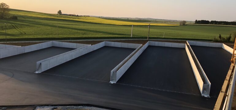Bosch Beton - Vijf sleufsilo’s voor Frans biogasproject in Tennie