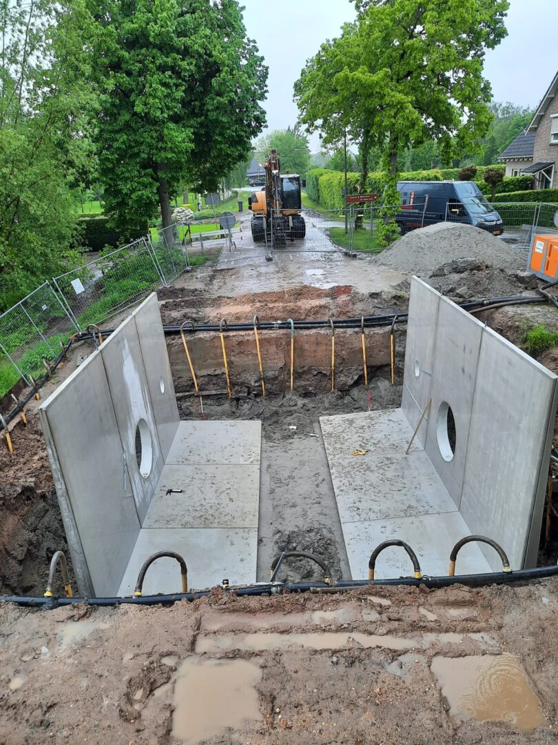 Bosch Beton - Duikerbrug van keerwanden in Ravenstein