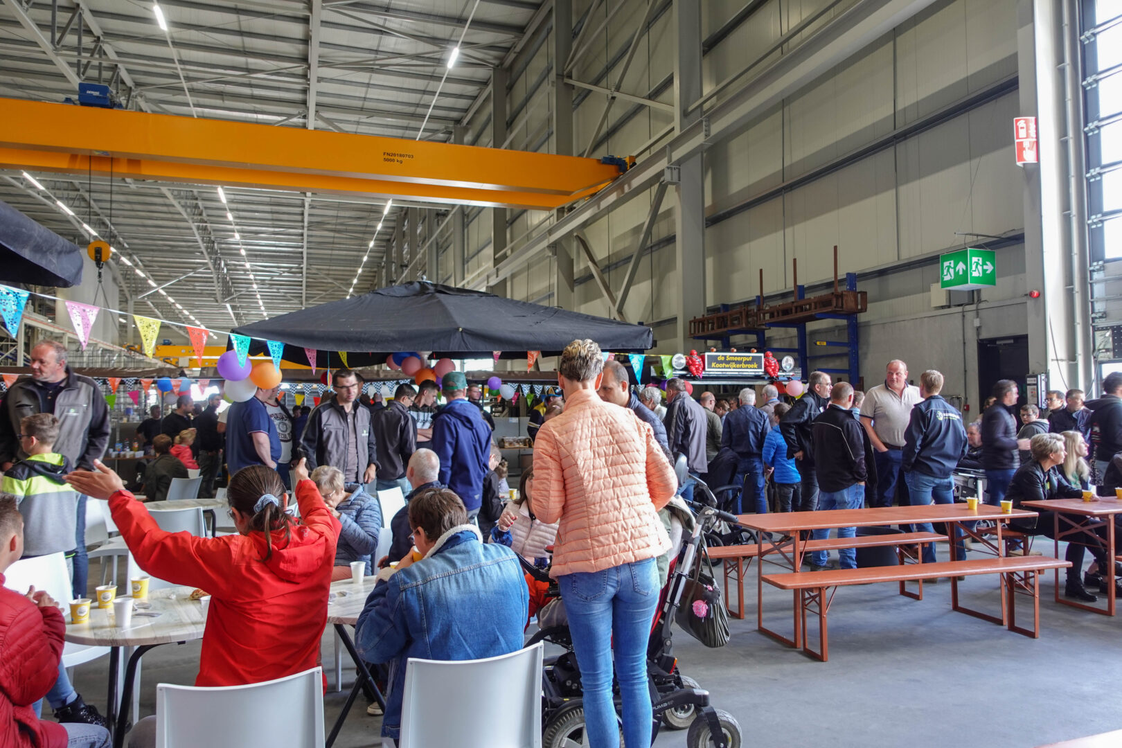 Een hapje en drankje als slot van het Truckfestijn Kootwijkerbroek 2022 bij Bosch Beton