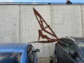 Bosch Beton - Keerwanden met kunst als grondkering bij circuit Zandvoort