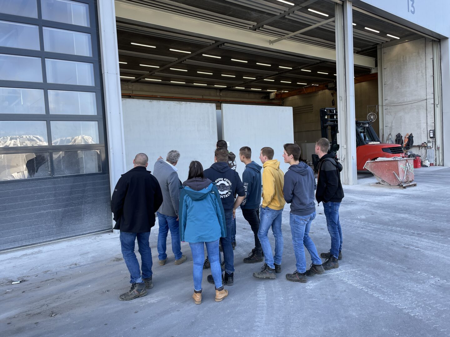 Jonge agrariërs van De Groene Kring en PJGU Langbroek bezoeken Bosch Beton