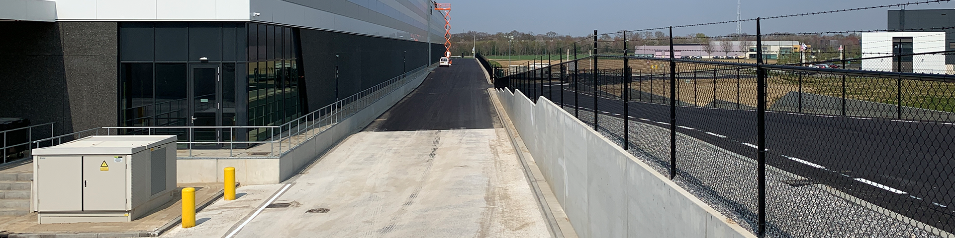 Bosch Beton - Keerwanden voor uitbreiding Medtronic in Heerlen